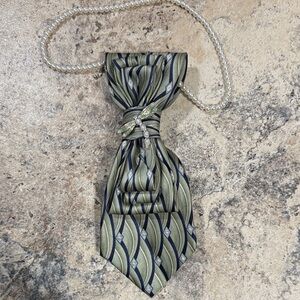 Elegant Green and Blue Striped NeckTie Necklace with Dragonfly Brooch